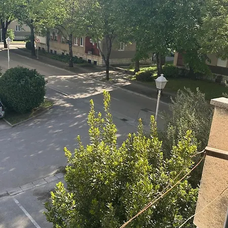 Centar Bregovi Apartamento *